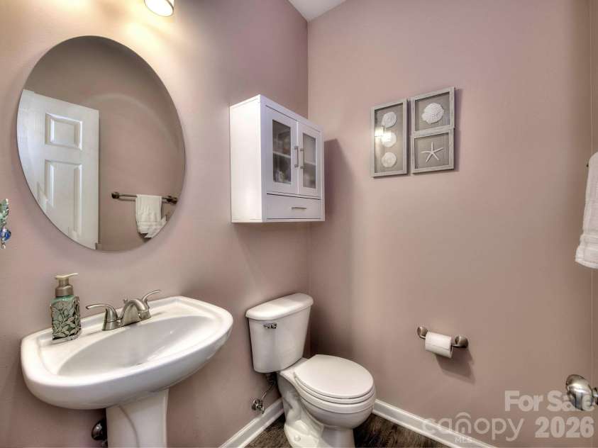 2963 Little Stream Court, Matthews, NC 28105.  MLS# CAR4413853, YatesRealty ID 43823. 