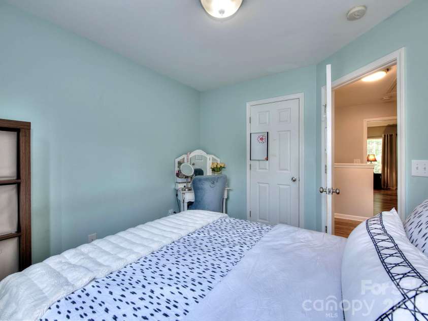 2963 Little Stream Court, Matthews, NC 28105.  MLS# CAR4413853, YatesRealty ID 43823. 