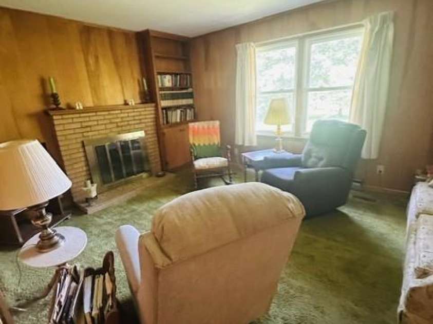 1424 Post Road, Shelby, NC 28150.  MLS# CAR4413772, YatesRealty ID 43824. 