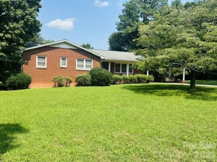 1424 Post Road, Shelby, NC 28150.  MLS# CAR4413772, YatesRealty ID 43824. Back