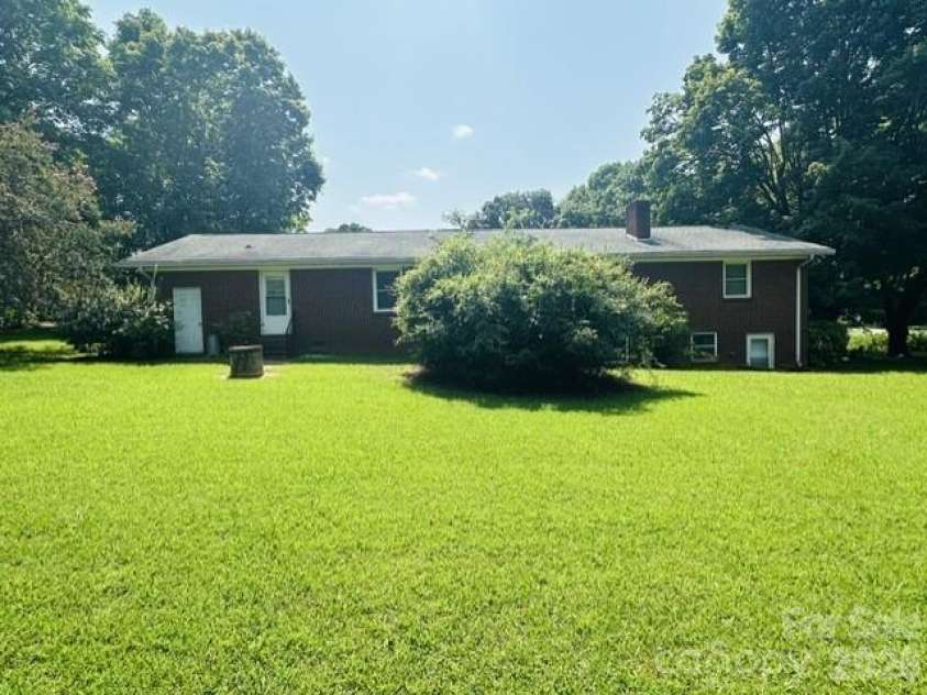 1424 Post Road, Shelby, NC 28150.  MLS# CAR4413772, YatesRealty ID 43824. Back