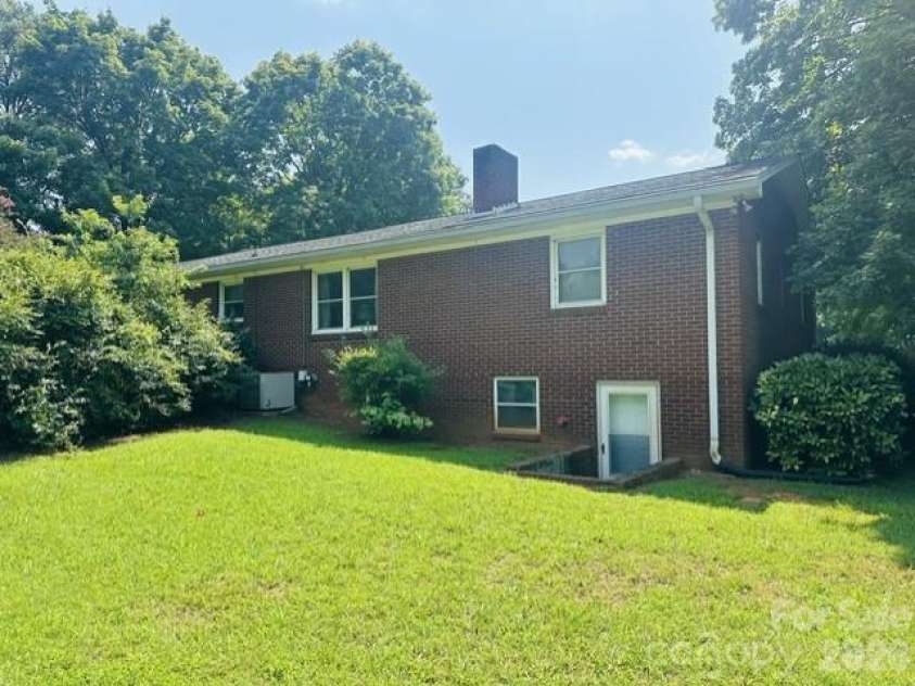 1424 Post Road, Shelby, NC 28150.  MLS# CAR4413772, YatesRealty ID 43824. Back