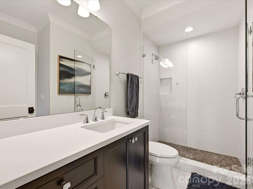 2820 Irby Drive, Charlotte, NC 28209.  MLS# CAR4413472, YatesRealty ID 43825. Bath 4