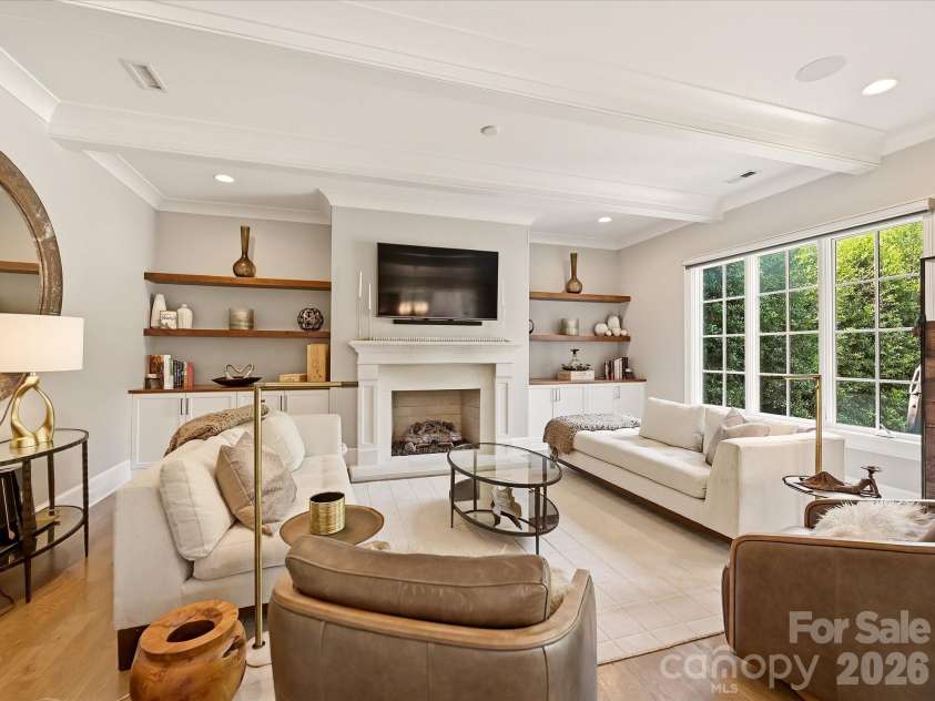 2820 Irby Drive, Charlotte, NC 28209.  MLS# CAR4413472, YatesRealty ID 43825. Den