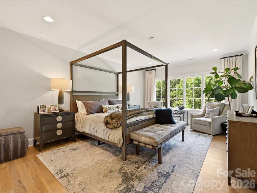 2820 Irby Drive, Charlotte, NC 28209.  MLS# CAR4413472, YatesRealty ID 43825. Primary Suite
