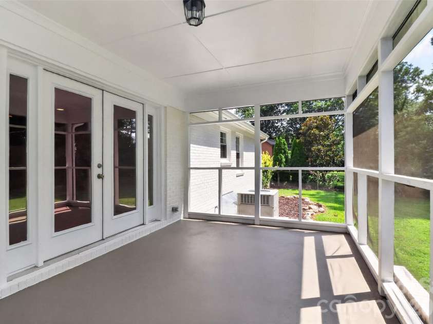 4726 Walden Court, Charlotte, NC 28210.  MLS# CAR4408855, YatesRealty ID 43826. 