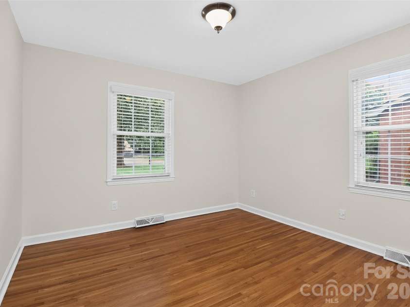 4726 Walden Court, Charlotte, NC 28210.  MLS# CAR4408855, YatesRealty ID 43826. Bedroom 2