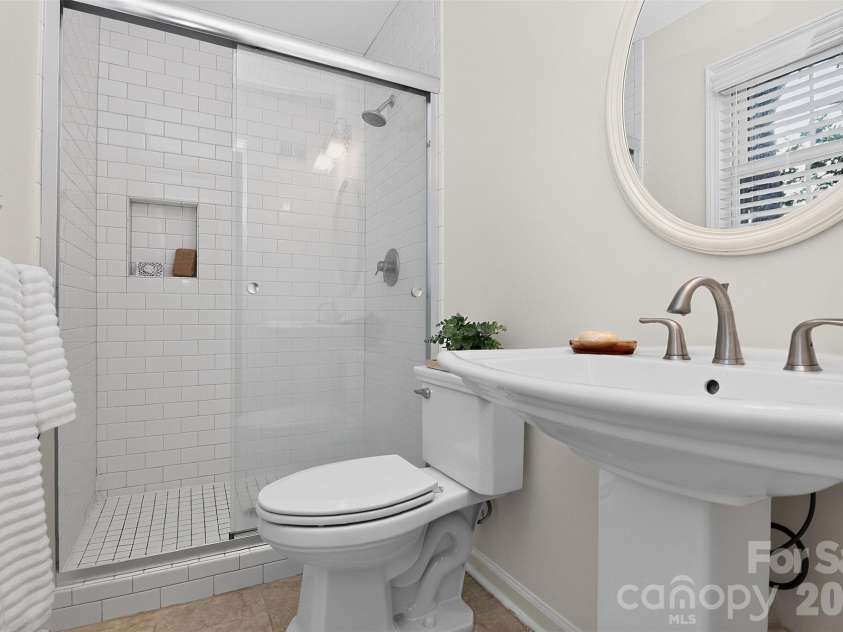 4726 Walden Court, Charlotte, NC 28210.  MLS# CAR4408855, YatesRealty ID 43826. Primary bathroom