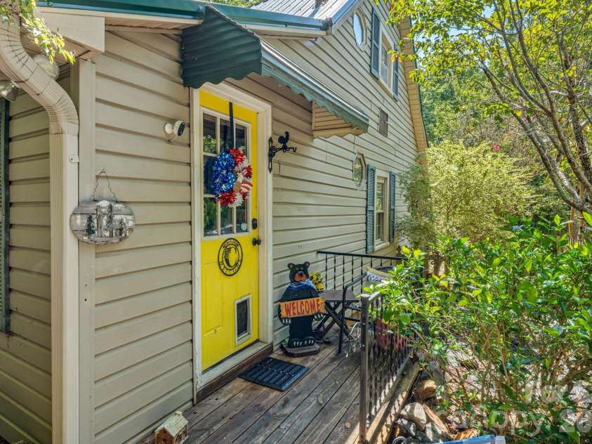 242 Whitney Boulevard, Lake Lure, NC 28746.  MLS# CAR4414218, YatesRealty ID 43829. 