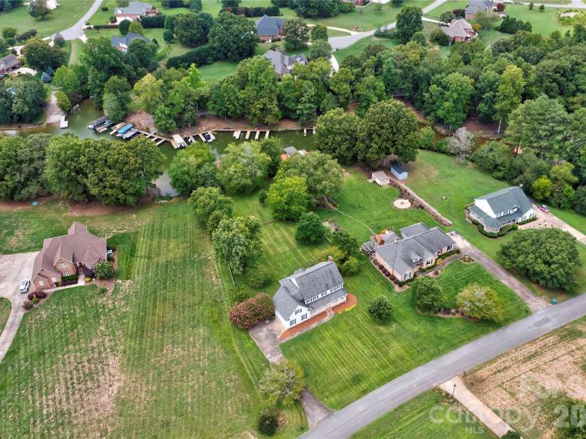 144 Oak Point Drive, Cherryville, NC 28021.  MLS# CAR4412077, YatesRealty ID 43836. 