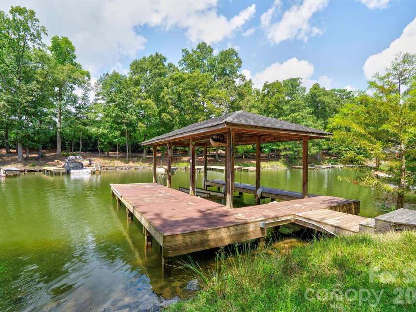 144 Oak Point Drive, Cherryville, NC 28021.  MLS# CAR4412077, YatesRealty ID 43836. Dock