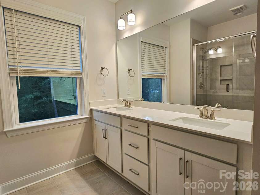 10615 Audubon Ridge Drive, Cornelius, NC 28031.  MLS# CAR4411354, YatesRealty ID 43837. 