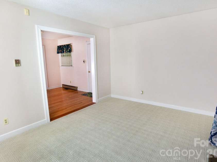 1036 Rowan Circle, Salisbury, NC 28146.  MLS# CAR4413499, YatesRealty ID 43839. 
