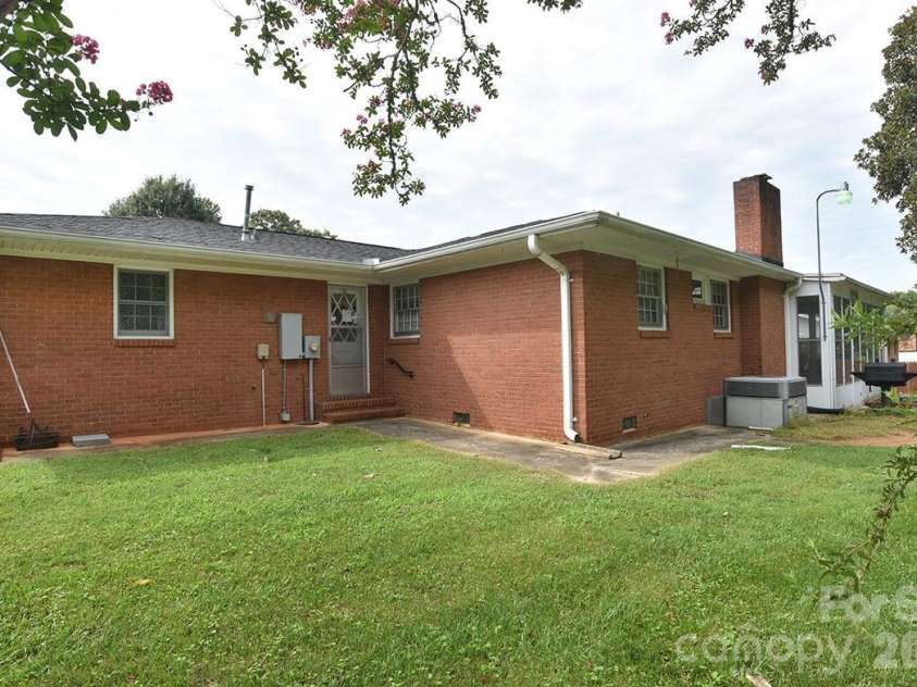 1036 Rowan Circle, Salisbury, NC 28146.  MLS# CAR4413499, YatesRealty ID 43839. 