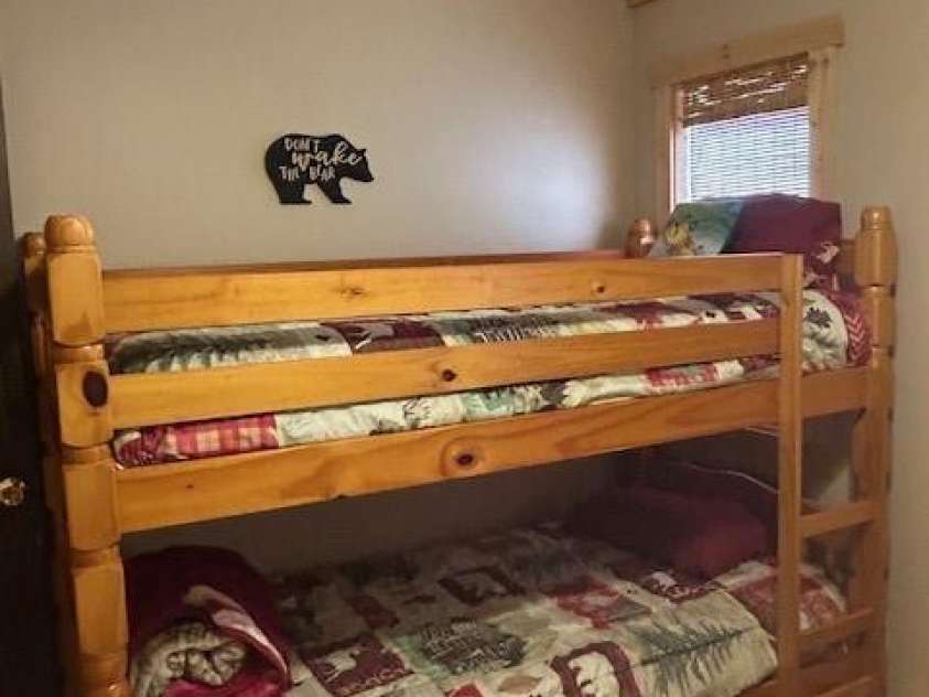 116 Minerva Lane, Sapphire, NC 28774.  MLS# CAR4237813, YatesRealty ID 4384. Guest bedroom