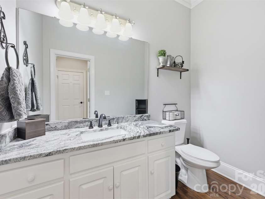 3903 Mourning Dove Drive, Matthews, NC 28104.  MLS# CAR4344795, YatesRealty ID 4384. 