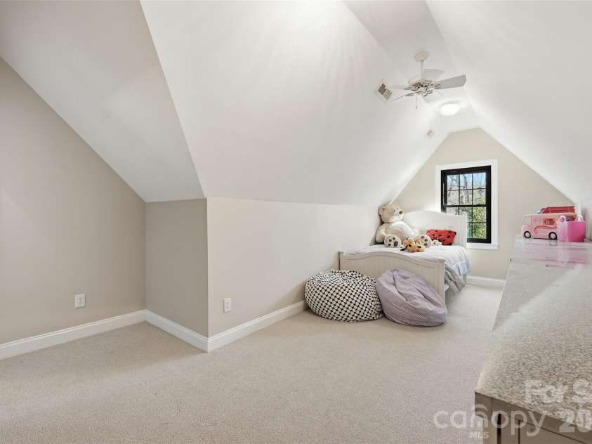 3903 Mourning Dove Drive, Matthews, NC 28104.  MLS# CAR4344795, YatesRealty ID 4384. 