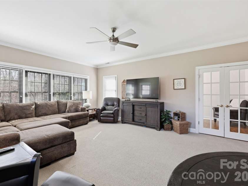 3903 Mourning Dove Drive, Matthews, NC 28104.  MLS# CAR4344795, YatesRealty ID 4384. 