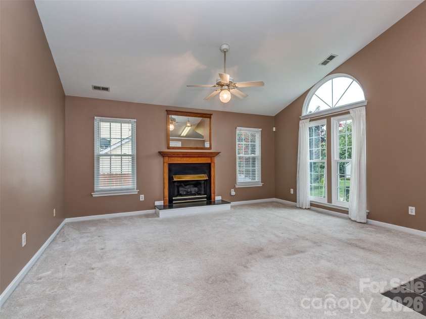 4522 Avalon Forest Lane, Charlotte, NC 28269.  MLS# CAR4413237, YatesRealty ID 43843. 