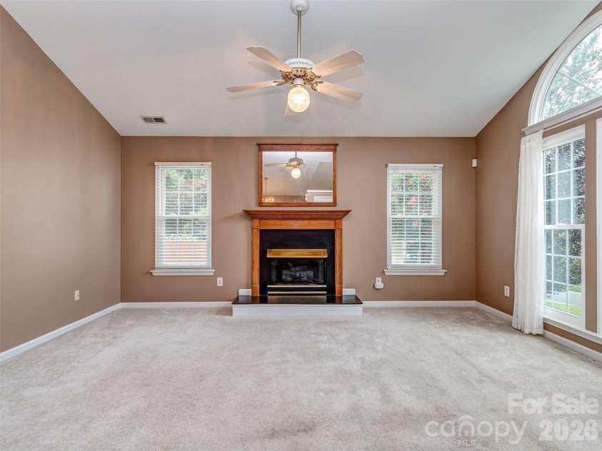 4522 Avalon Forest Lane, Charlotte, NC 28269.  MLS# CAR4413237, YatesRealty ID 43843. 