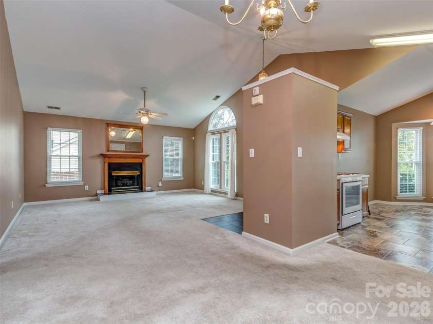 4522 Avalon Forest Lane, Charlotte, NC 28269.  MLS# CAR4413237, YatesRealty ID 43843. 