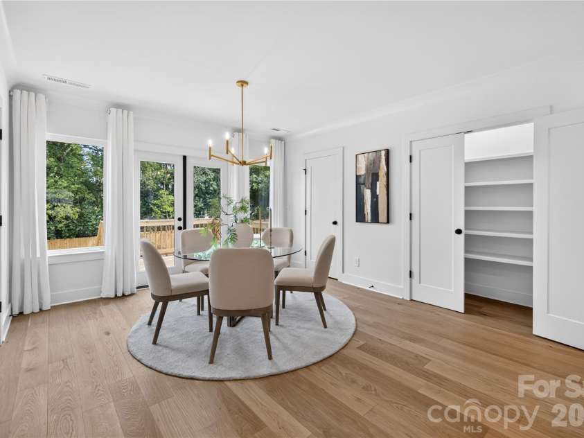 1514 Sumter Avenue, Charlotte, NC 28208.  MLS# CAR4414310, YatesRealty ID 43844. 