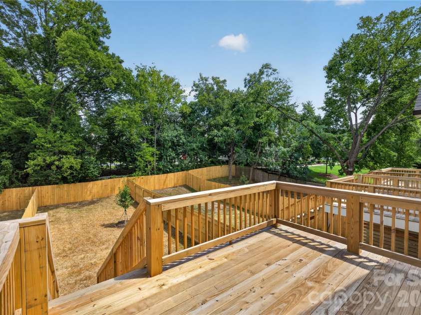 1514 Sumter Avenue, Charlotte, NC 28208.  MLS# CAR4414310, YatesRealty ID 43844. 