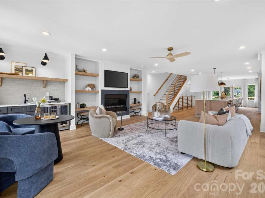 1514 Sumter Avenue, Charlotte, NC 28208.  MLS# CAR4414310, YatesRealty ID 43844. 