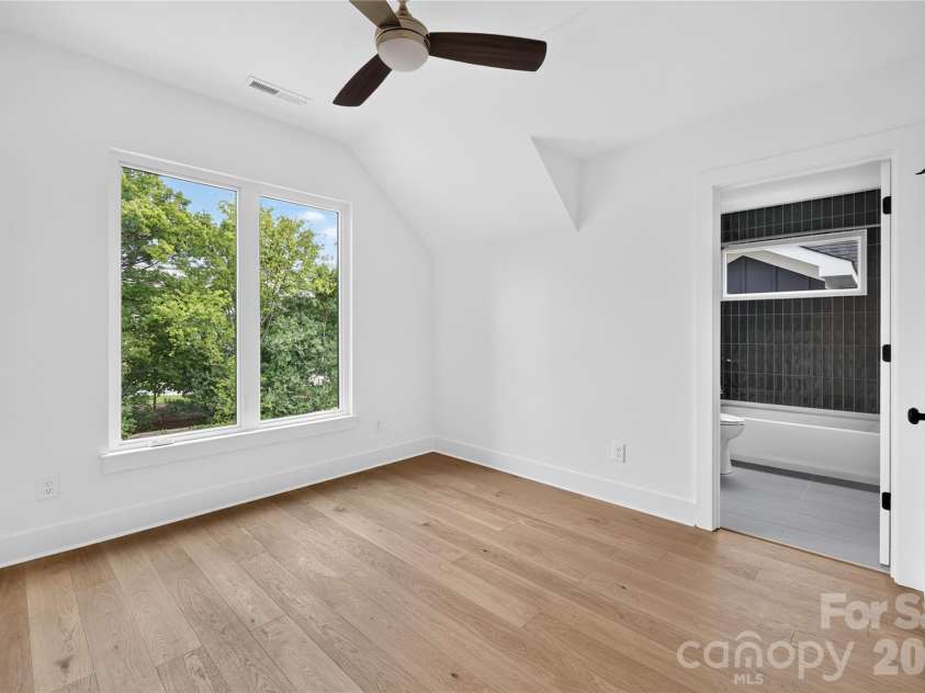 1514 Sumter Avenue, Charlotte, NC 28208.  MLS# CAR4414310, YatesRealty ID 43844. 