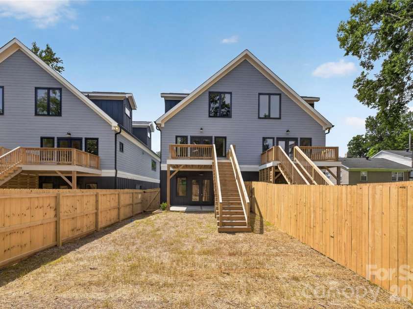 1514 Sumter Avenue, Charlotte, NC 28208.  MLS# CAR4414310, YatesRealty ID 43844. 
