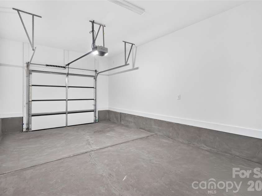 1514 Sumter Avenue, Charlotte, NC 28208.  MLS# CAR4414310, YatesRealty ID 43844. 