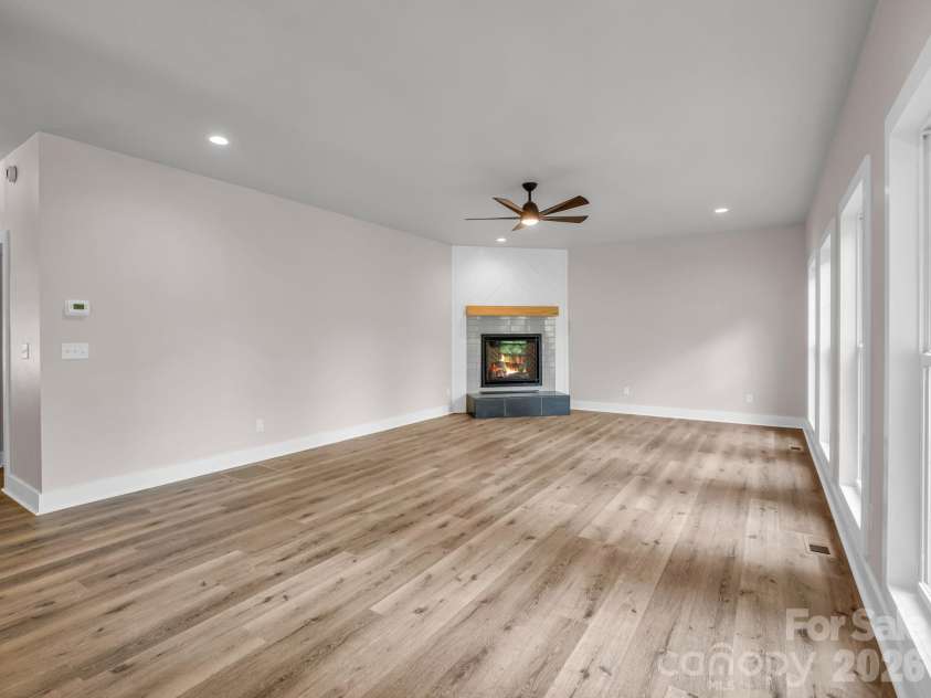 42 Stone Crest Mountain Drive, Black Mountain, NC 28711.  MLS# CAR4401407, YatesRealty ID 43846. 