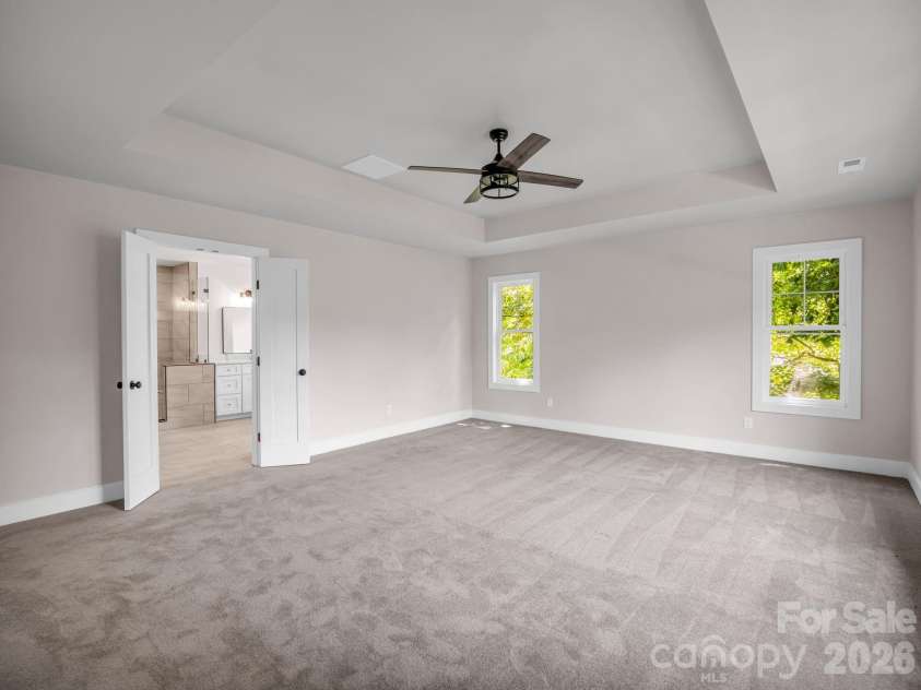 42 Stone Crest Mountain Drive, Black Mountain, NC 28711.  MLS# CAR4401407, YatesRealty ID 43846. 