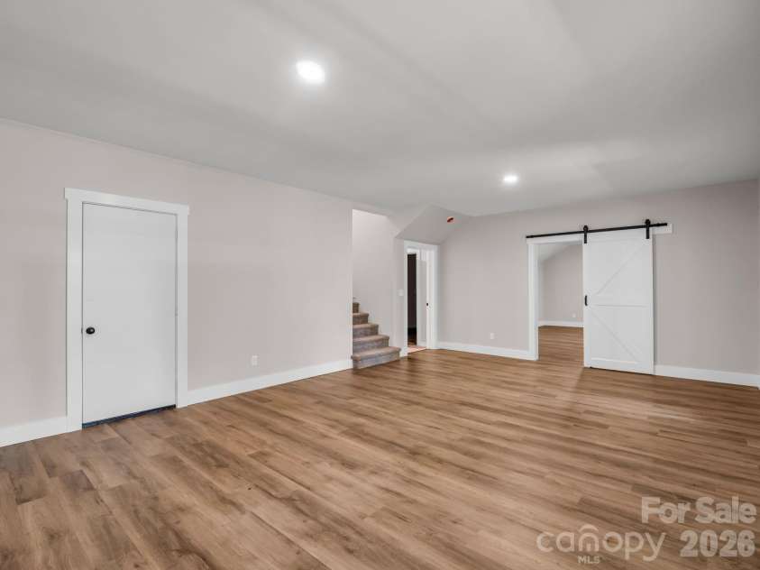 42 Stone Crest Mountain Drive, Black Mountain, NC 28711.  MLS# CAR4401407, YatesRealty ID 43846. 