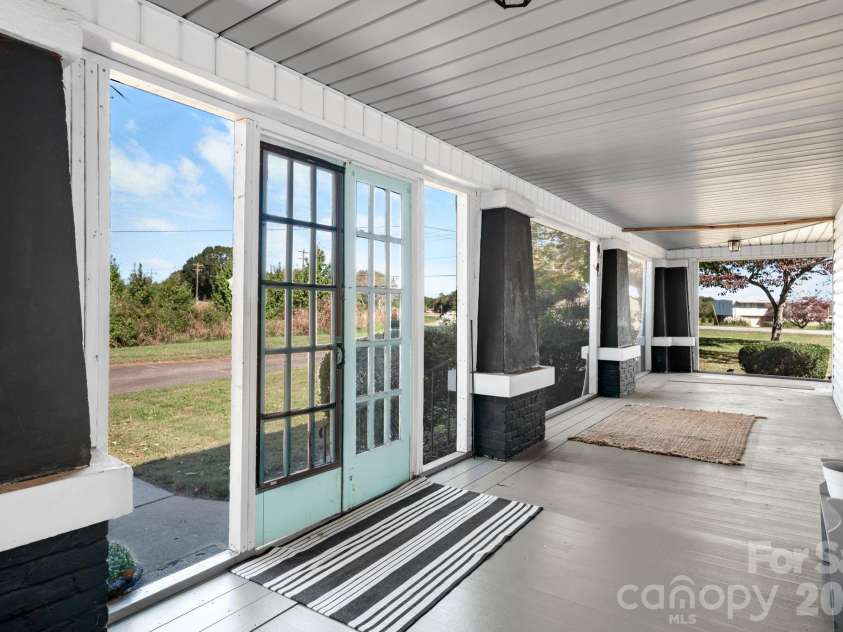 2461 Startown Road, Newton, NC 28658.  MLS# CAR4313179, YatesRealty ID 4385. 