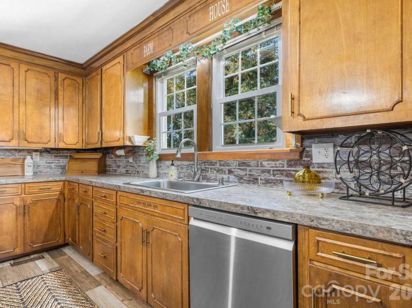 2461 Startown Road, Newton, NC 28658.  MLS# CAR4313179, YatesRealty ID 4385. 