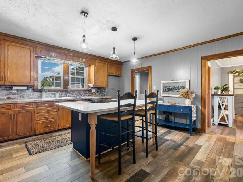 2461 Startown Road, Newton, NC 28658.  MLS# CAR4313179, YatesRealty ID 4385. 