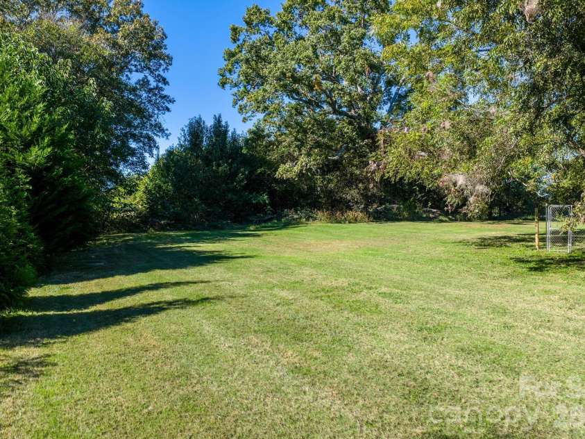 2461 Startown Road, Newton, NC 28658.  MLS# CAR4313179, YatesRealty ID 4385. 