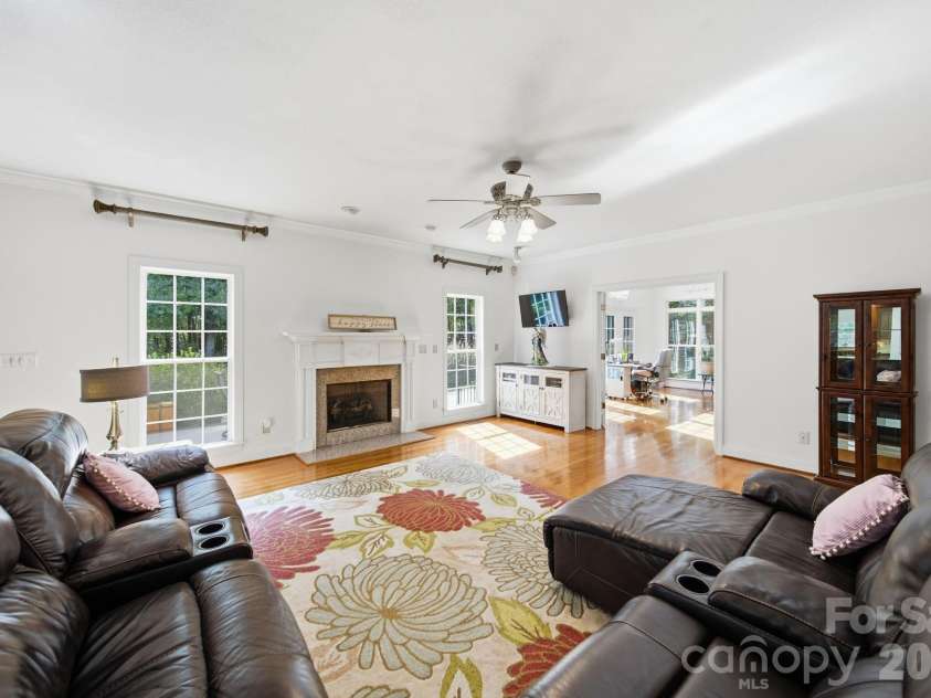 2806 Iveywood Drive, Monroe, NC 28110.  MLS# CAR4401882, YatesRealty ID 43851. 