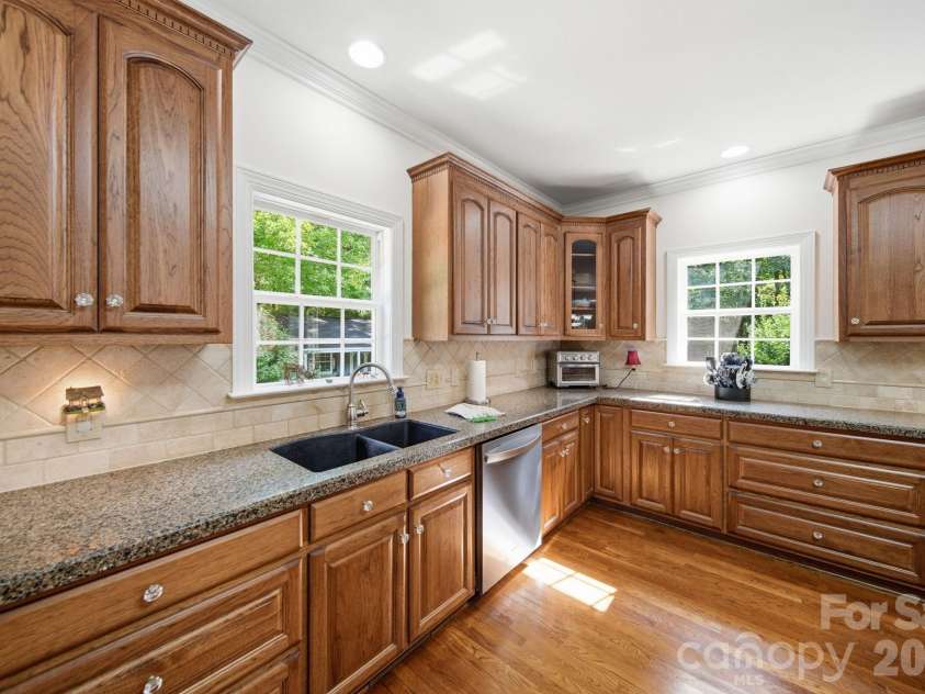 2806 Iveywood Drive, Monroe, NC 28110.  MLS# CAR4401882, YatesRealty ID 43851. 
