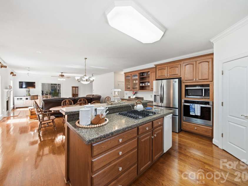 2806 Iveywood Drive, Monroe, NC 28110.  MLS# CAR4401882, YatesRealty ID 43851. 