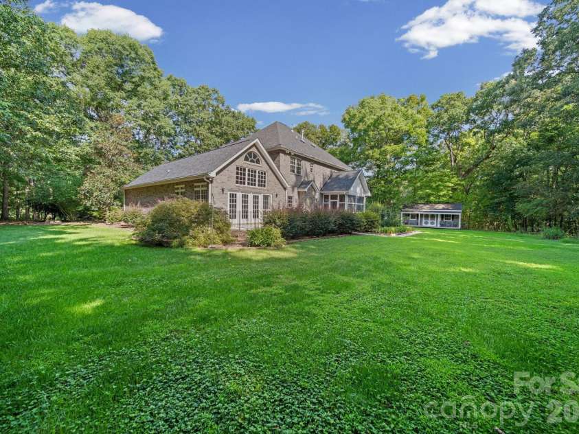 2806 Iveywood Drive, Monroe, NC 28110.  MLS# CAR4401882, YatesRealty ID 43851. 