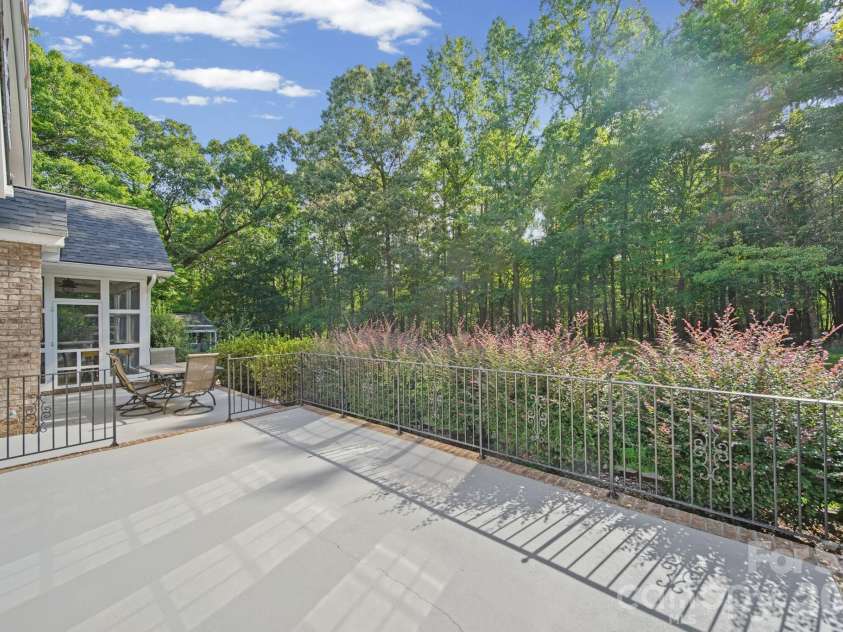 2806 Iveywood Drive, Monroe, NC 28110.  MLS# CAR4401882, YatesRealty ID 43851. 