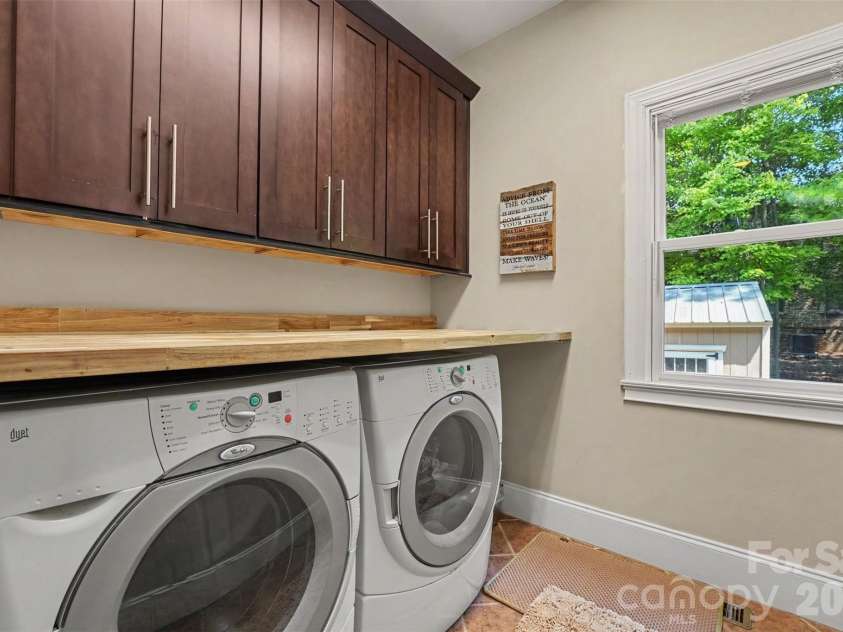 288 Indian Trail, Mooresville, NC 28117.  MLS# CAR4401881, YatesRealty ID 43852. Laundry Room