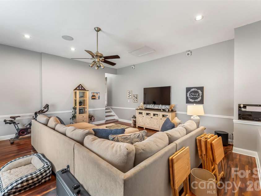 3955 Northernmistic Drive, Maiden, NC 28650.  MLS# CAR4402168, YatesRealty ID 43854. 
