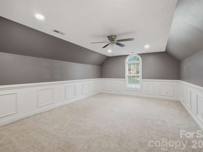 1064 Baker Barn Road, Hickory, NC 28602.  MLS# CAR4410717, YatesRealty ID 43856. 