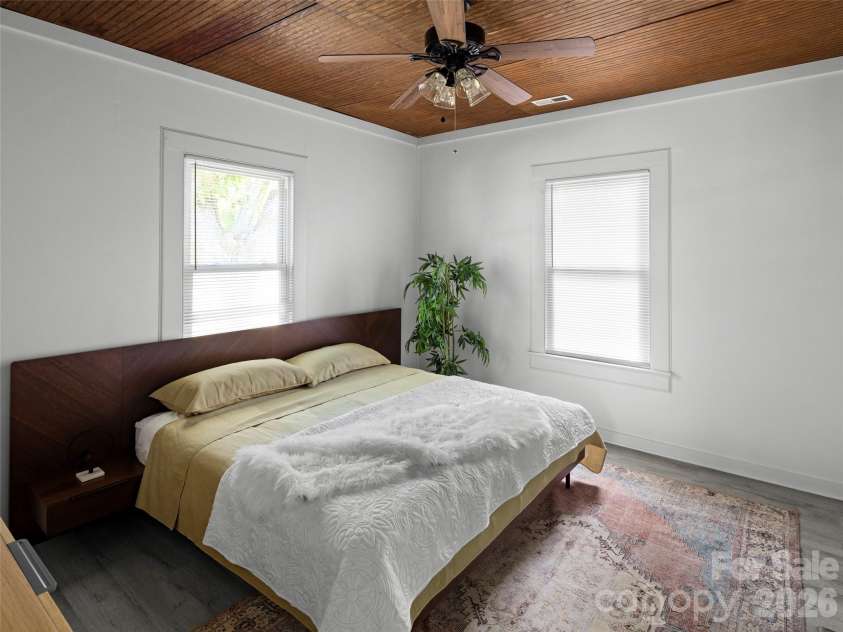 122 Edwards Avenue, Swannanoa, NC 28778.  MLS# CAR4413077, YatesRealty ID 43859. Bedroom