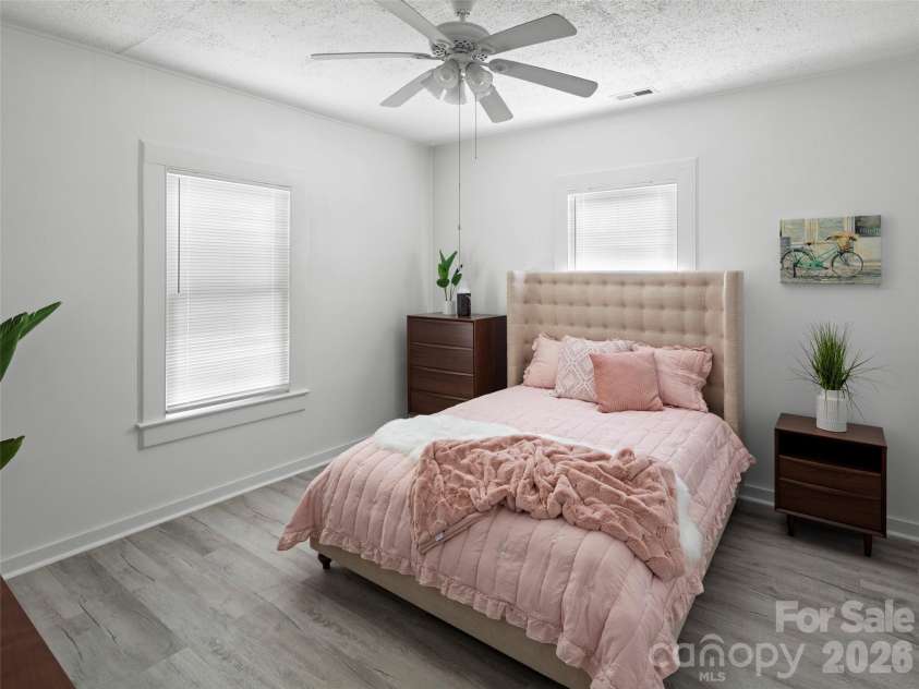 122 Edwards Avenue, Swannanoa, NC 28778.  MLS# CAR4413077, YatesRealty ID 43859. Bedroom