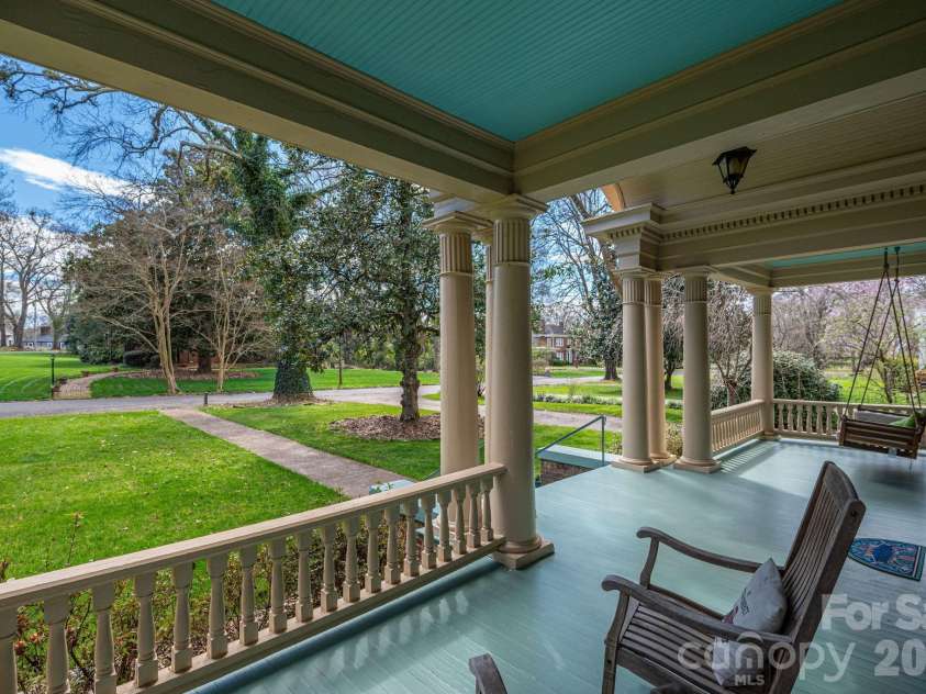 825 Hawthorne Road, Shelby, NC 28150.  MLS# CAR4355488, YatesRealty ID 4386. 