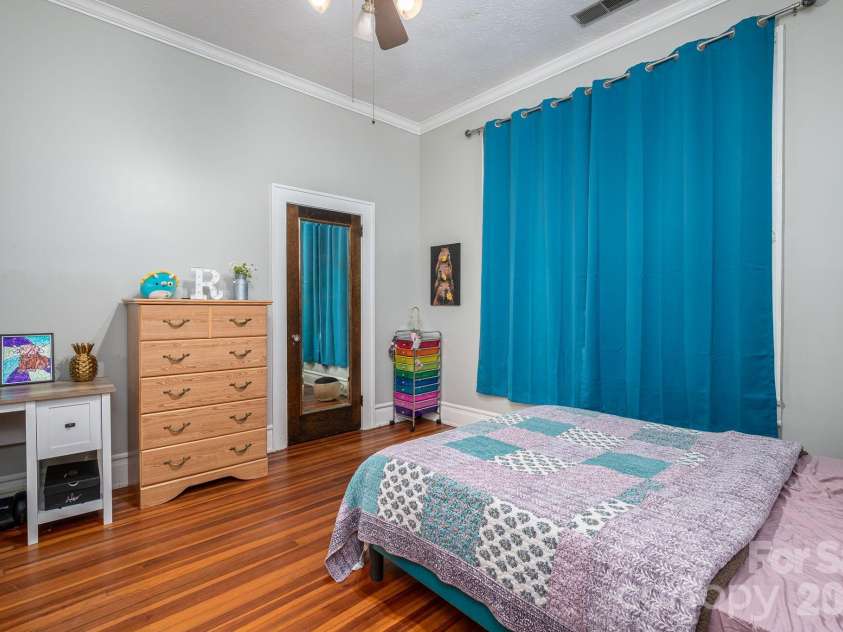 825 Hawthorne Road, Shelby, NC 28150.  MLS# CAR4355488, YatesRealty ID 4386. Bedroom 3
